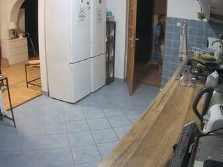 voyeurcam-julmodels-kitchen