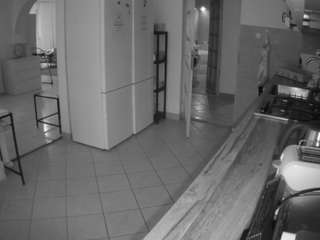 voyeurcam-julmodels-kitchen