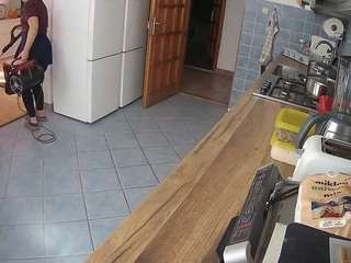 voyeurcam-julmodels-kitchen
