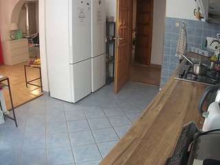 voyeurcam-julmodels-kitchen