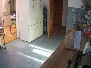 voyeurcam-julmodels-kitchen