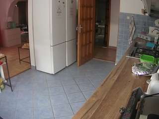 voyeurcam-julmodels-kitchen