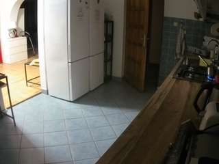 voyeurcam-julmodels-kitchen