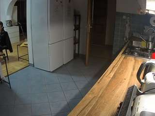 voyeurcam-julmodels-kitchen