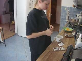Julmodels Kitchen live cam preview