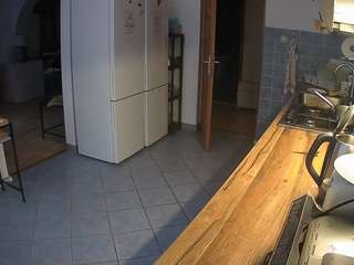 Julmodels Kitchen live cam preview
