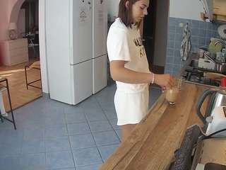 voyeurcam-julmodels-kitchen
