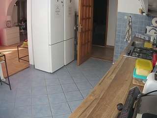 voyeurcam-julmodels-kitchen