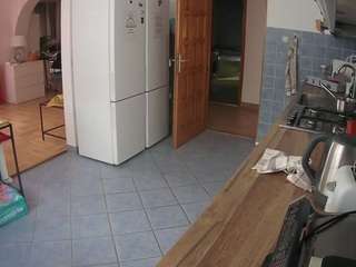 voyeurcam-julmodels-kitchen