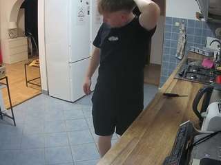 voyeurcam-julmodels-kitchen