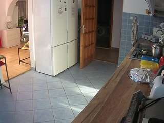 voyeurcam-julmodels-kitchen
