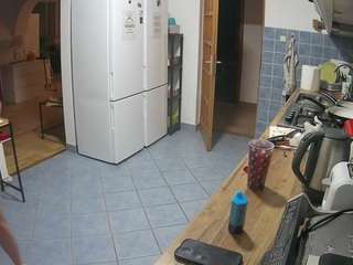 voyeurcam-julmodels-kitchen