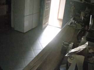 voyeurcam-julmodels-kitchen