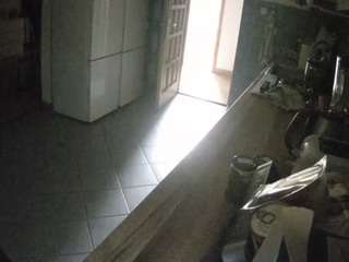 voyeurcam-julmodels-kitchen