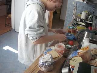 voyeurcam-julmodels-kitchen