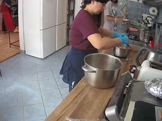 voyeurcam-julmodels-kitchen