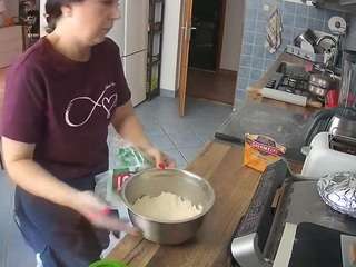voyeurcam-julmodels-kitchen