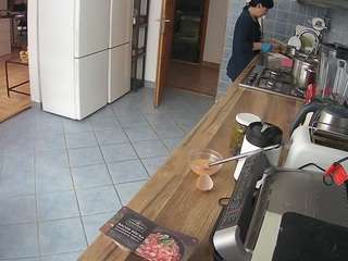 voyeurcam-julmodels-kitchen