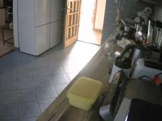 voyeurcam-julmodels-kitchen