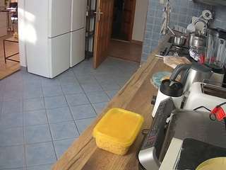 Julmodels Kitchen live cam preview