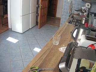 Julmodels Kitchen live cam preview