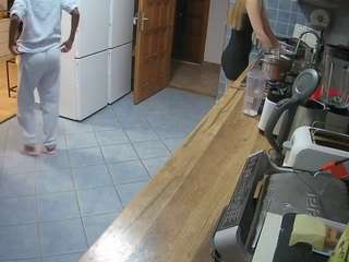 voyeurcam-julmodels-kitchen