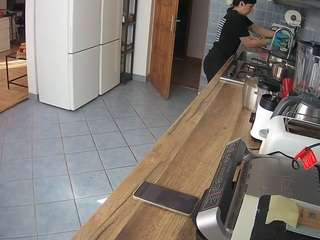 voyeurcam-julmodels-kitchen