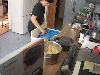 Voyeurcam-julmodels-kitchen's cam show statistics and live stream