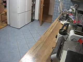 voyeurcam-julmodels-kitchen