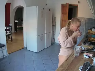 Julmodels Kitchen's Live Sex Cam Show