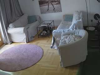 camsoda voyeurcam-julmodels-living-1