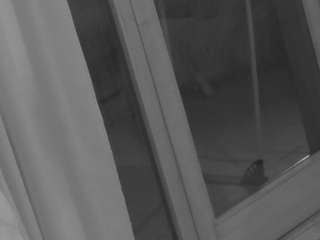 Voyeur House To camsoda voyeurcam-julmodels-living-1