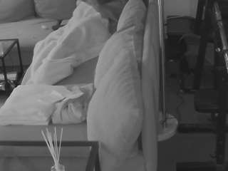 voyeurcam-julmodels-living-1 from camsoda