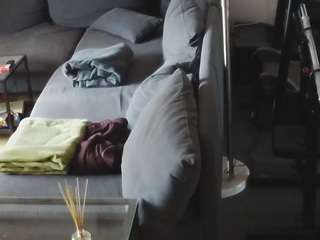 voyeurcam-julmodels-living-1 camsoda