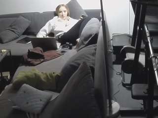 voyeurcam-julmodels-living-1 camsoda