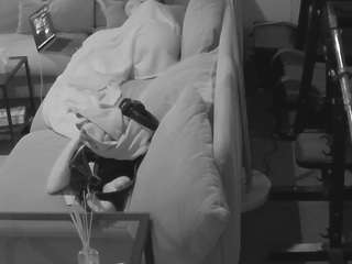 voyeurcam-julmodels-living-1 from camsoda