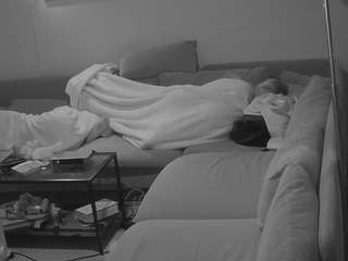 voyeurcam-julmodels-living-1 camsoda