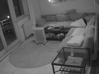 voyeurcam-julmodels-living-1 camsoda