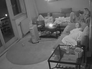 voyeurcam-julmodels-living-1 camsoda