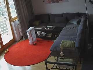 voyeurcam-julmodels-living-1 Profile Image