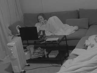 voyeurcam-julmodels-living-1 Profile Image