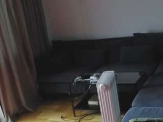 voyeurcam-julmodels-living-1