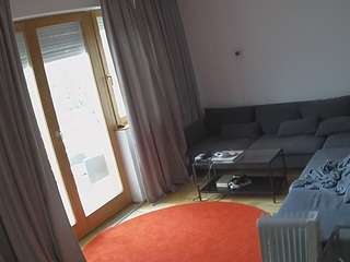 voyeurcam-julmodels-living-1's CamSoda show and profile