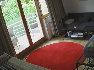 Julmodels Living-1's Live Sex Cam Show