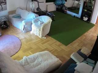 camsoda voyeurcam-julmodels-living-2