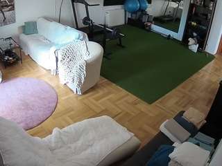 camsoda voyeurcam-julmodels-living-2