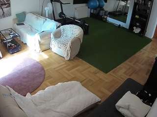 camsoda voyeurcam-julmodels-living-2