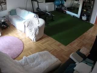 camsoda voyeurcam-julmodels-living-2