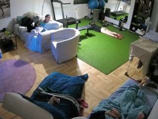 Cam Models Sites voyeurcam-julmodels-living-2 camsoda