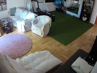 camsoda voyeurcam-julmodels-living-2